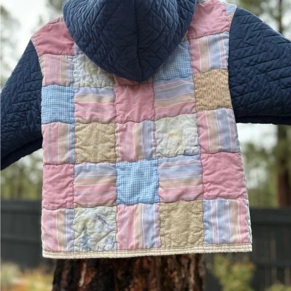 2T/3T Vintage Patchwork Quilted Hoodie with Navy Sleeves - Picture 3 of 7